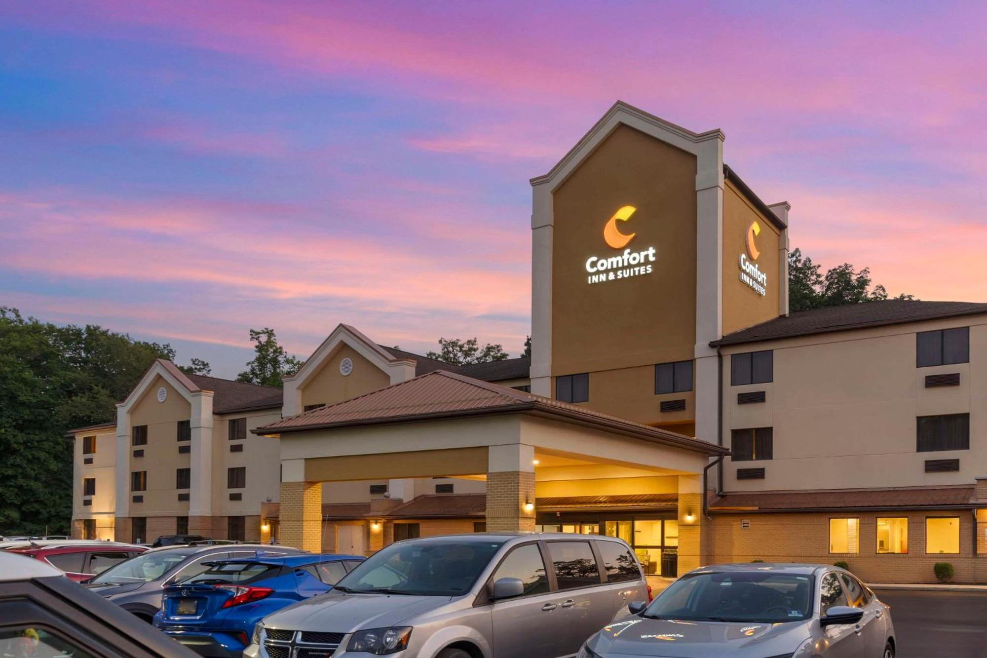 Comfort Inn & Suites Lavale - Cumberland La Vale Exterior foto